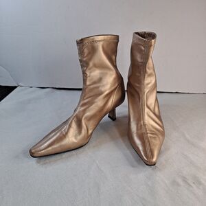 Angel Alarcon Pointed Toe Kitten Heel Booties Women's 38 (US 7) Metallic Bronze